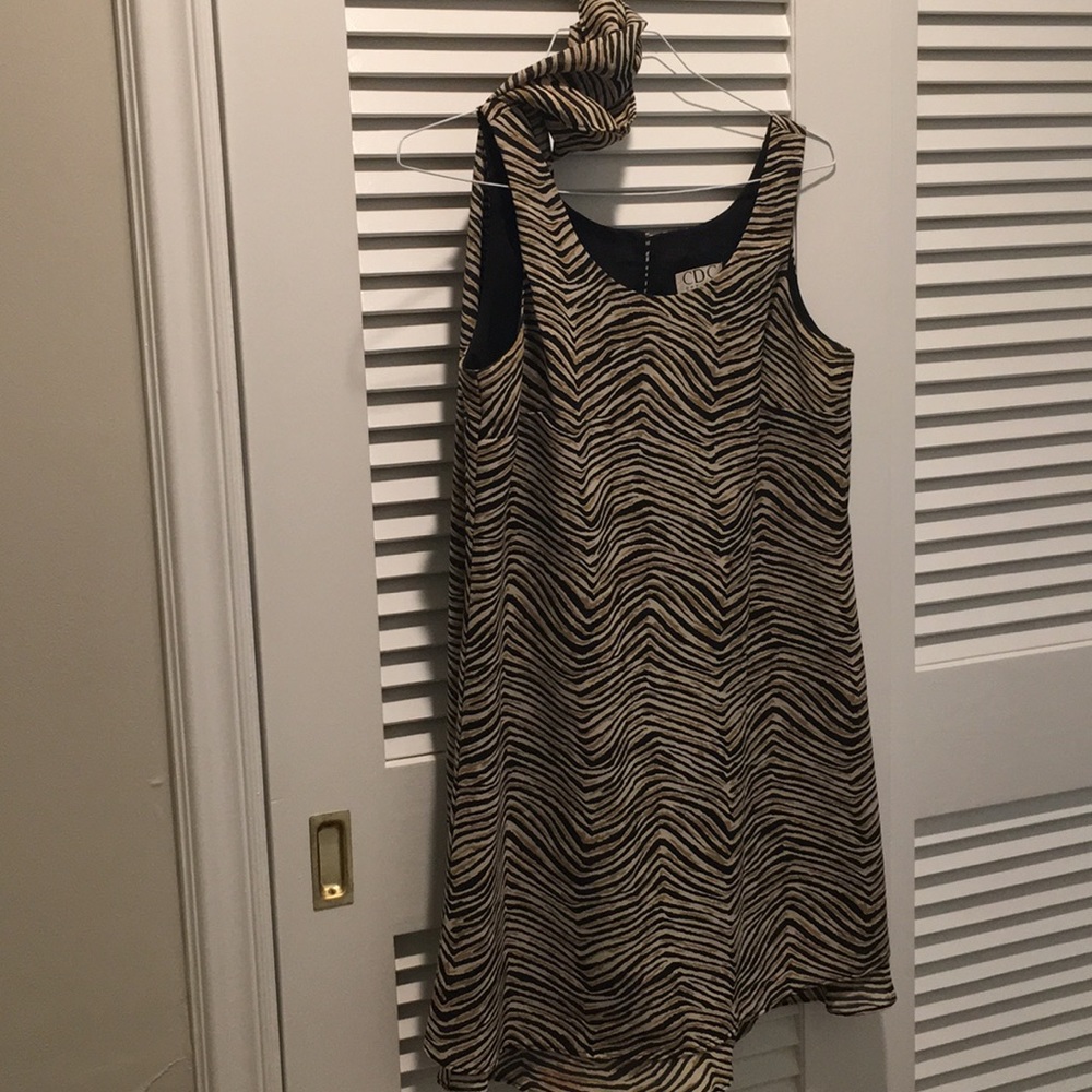 Animal Print Short Dress, Size 8 Petite, w/Scarf